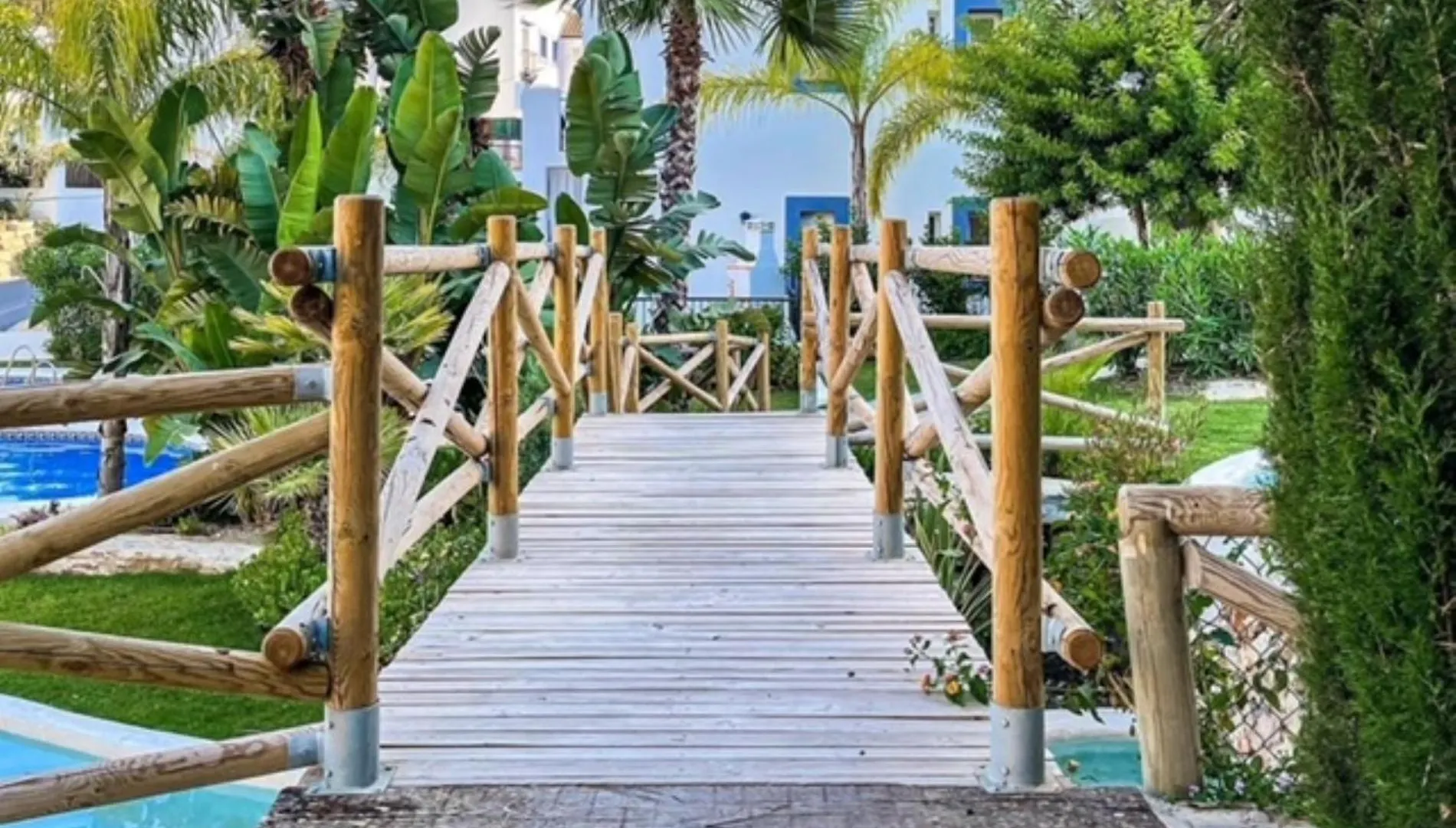 Amazing New Apt.-3 Rooms-6 Pools-Spa 601 Estepona Spain