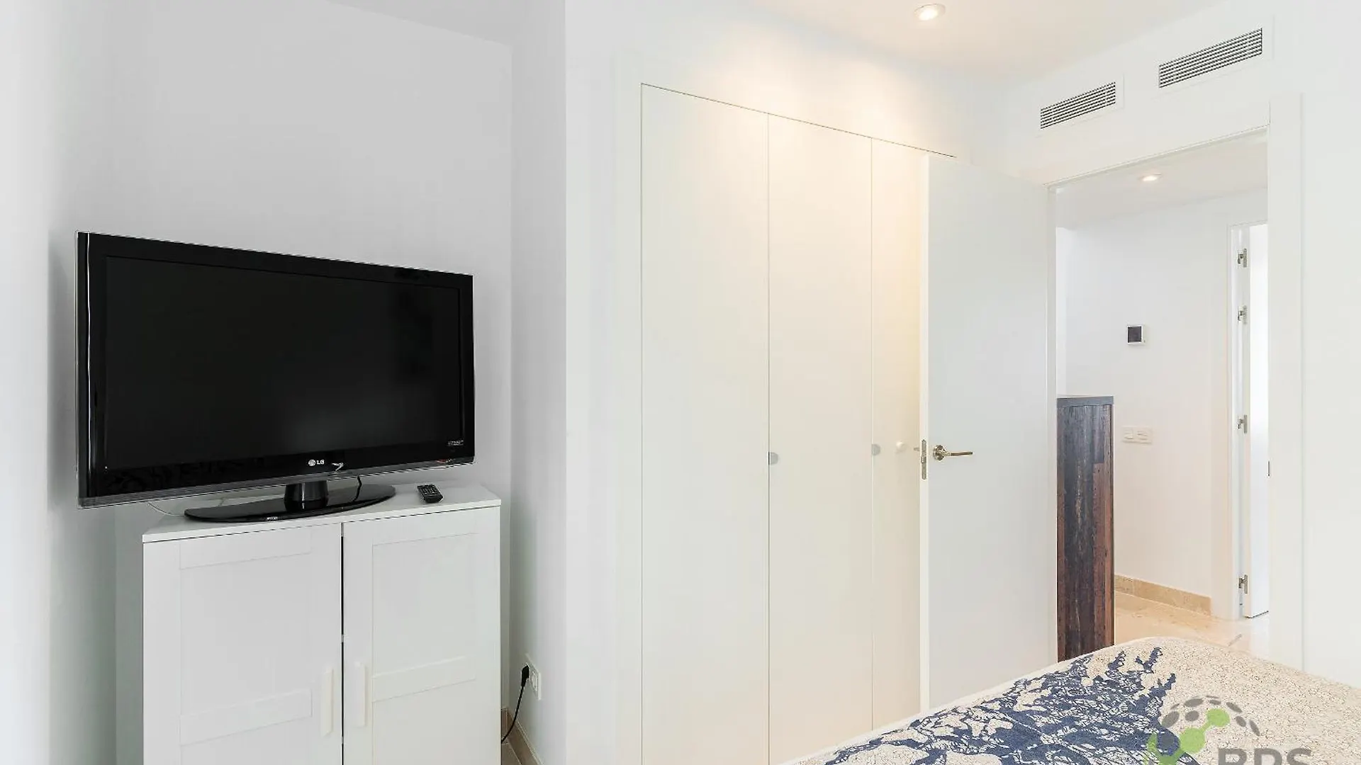 Amazing New Apt.-3 Rooms-6 Pools-Spa 601 Estepona Apartment